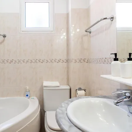 Appartamento Guestready - Near Historic Reis Magos
